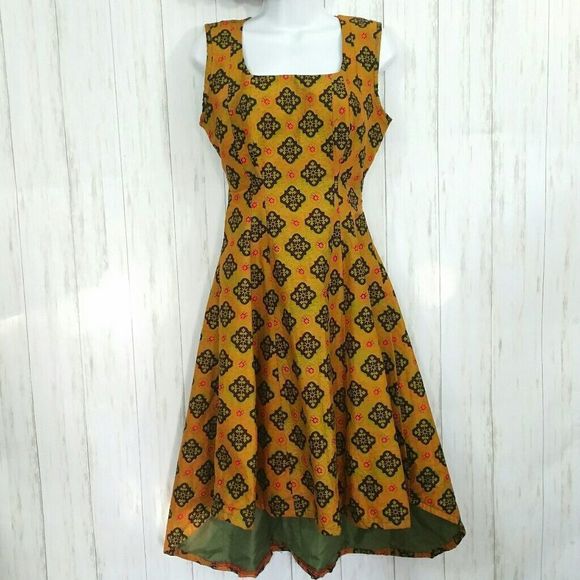 African Printed Fit and Flare Handmade Custom Made Dress - Picture 1 of 8
